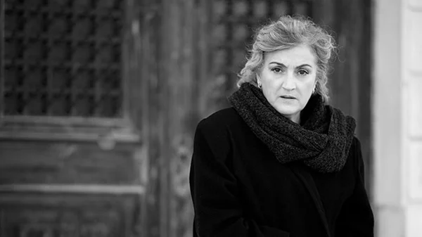 Καταγγελία της Υρώς Μανέ κατά του καλλιτεχνικού διευθυντή του Δημοτικού Θεάτρου Πειραιά